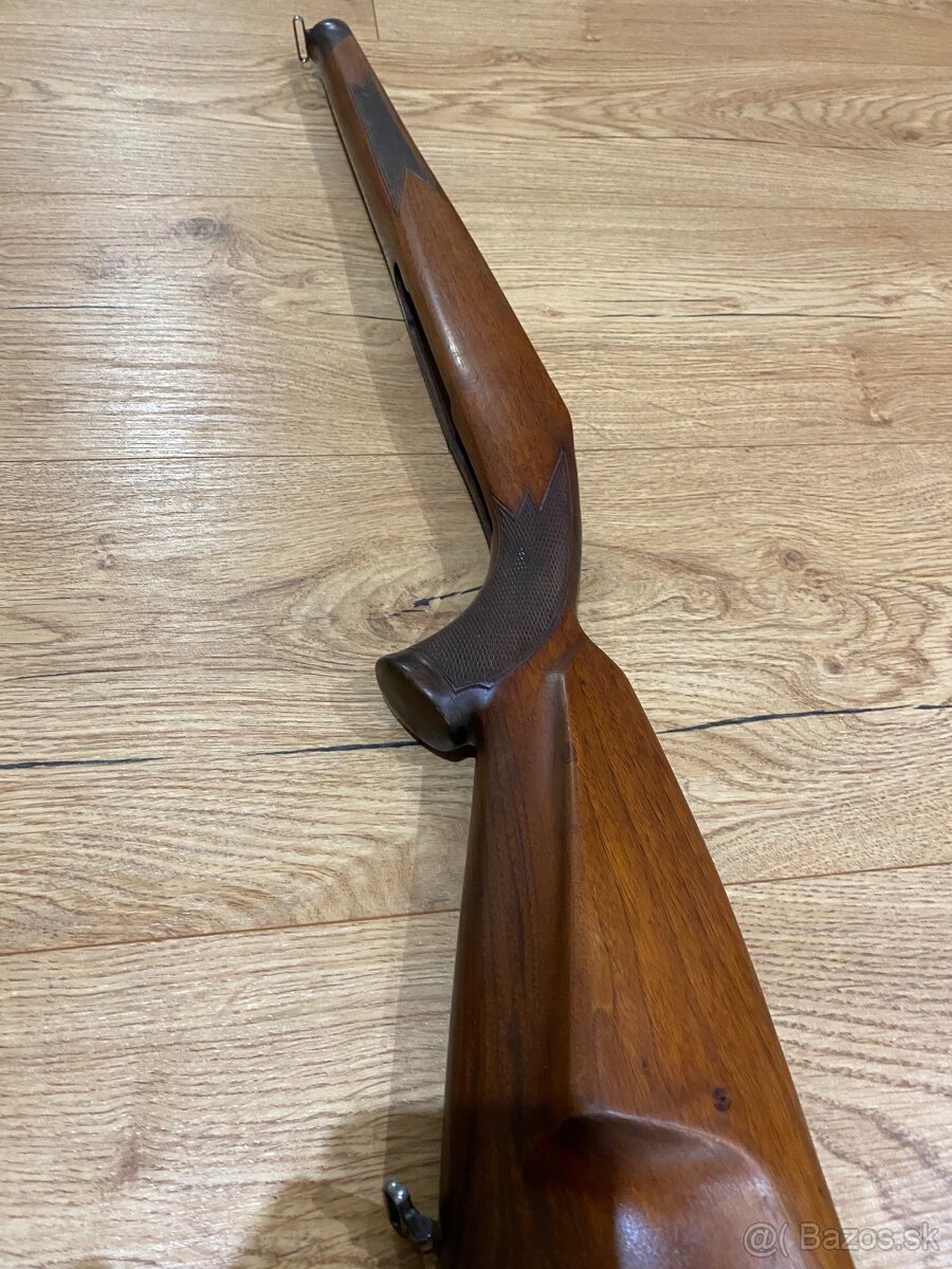 Predám pažbu na CZ 550