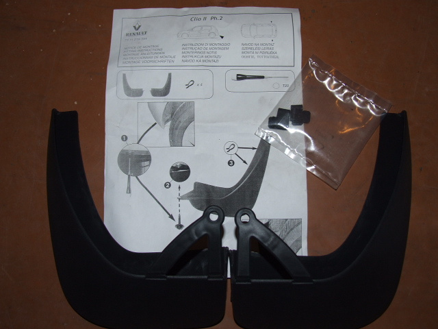 Predám originálne zadné zásterky 7711219344 na Clio 2 fáza 2