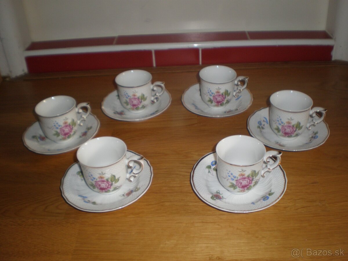 Mokka set, šálky a podšálky, porcelán Hollóháza