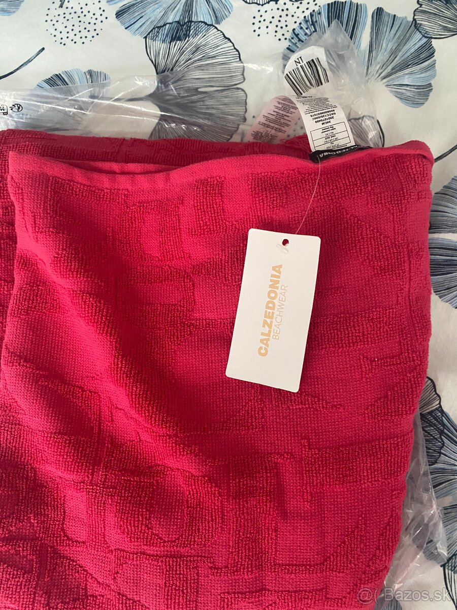 calzedonia osuška