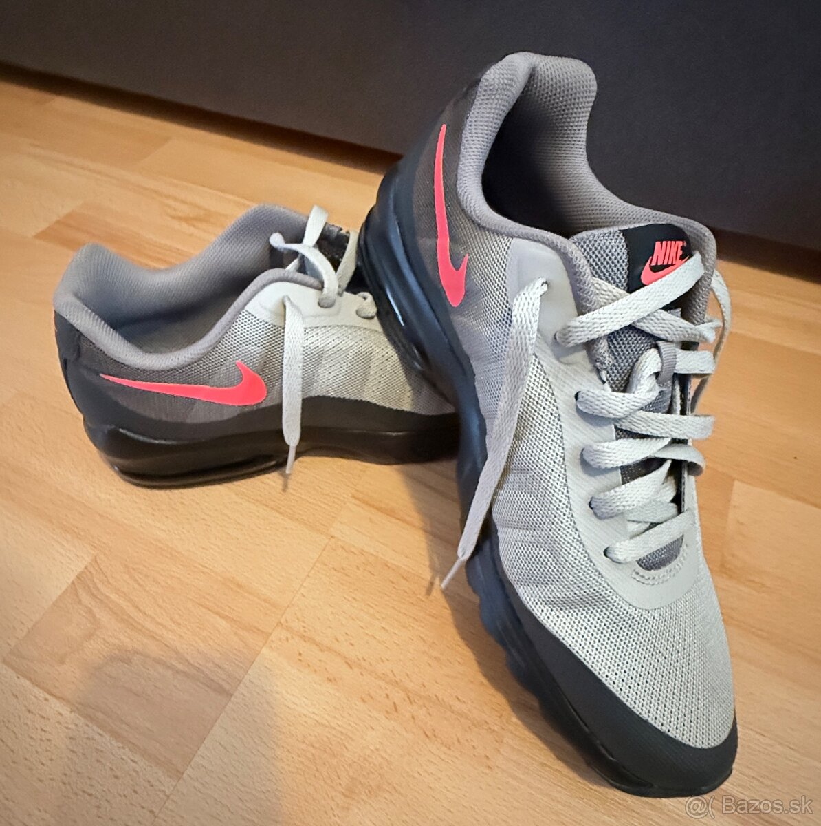 Pánske topánky Nike Air Max Invigor  UK10