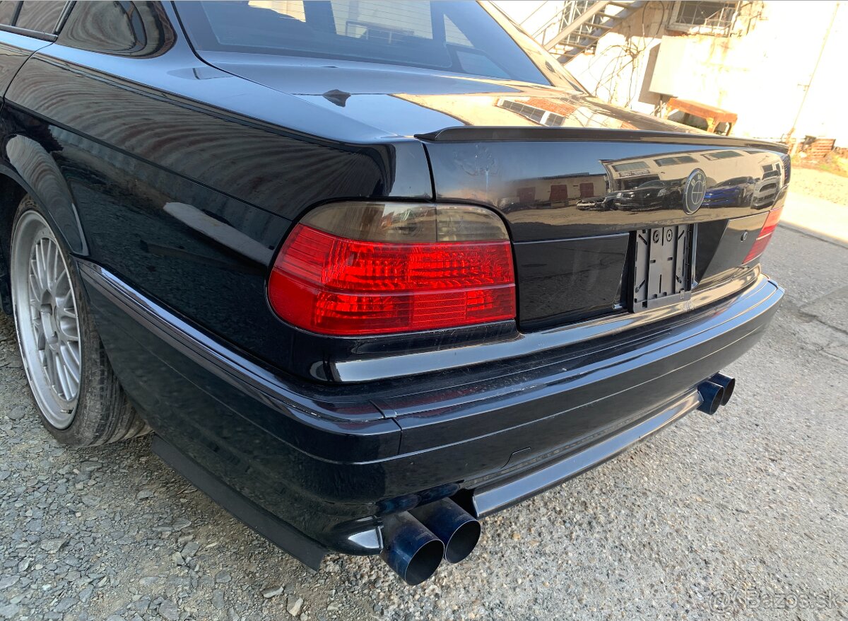 BMW e38 740il V8 LONG