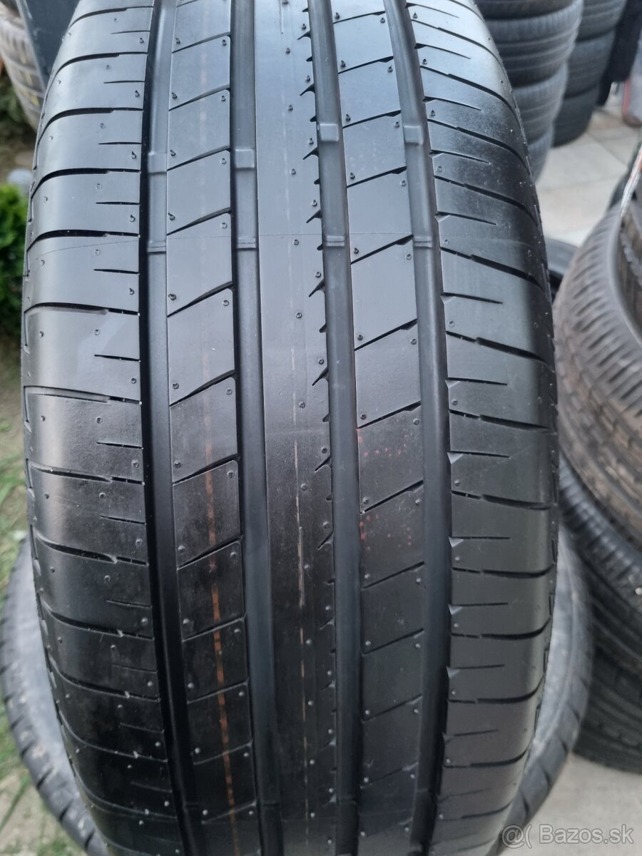 225/55R17 Bridgestone turanza 8mm