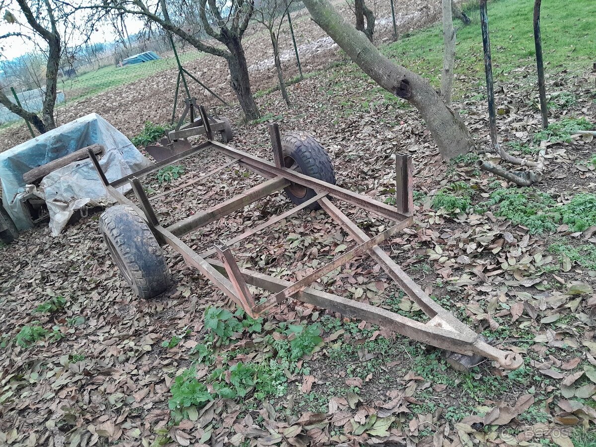 vlecka za traktor
