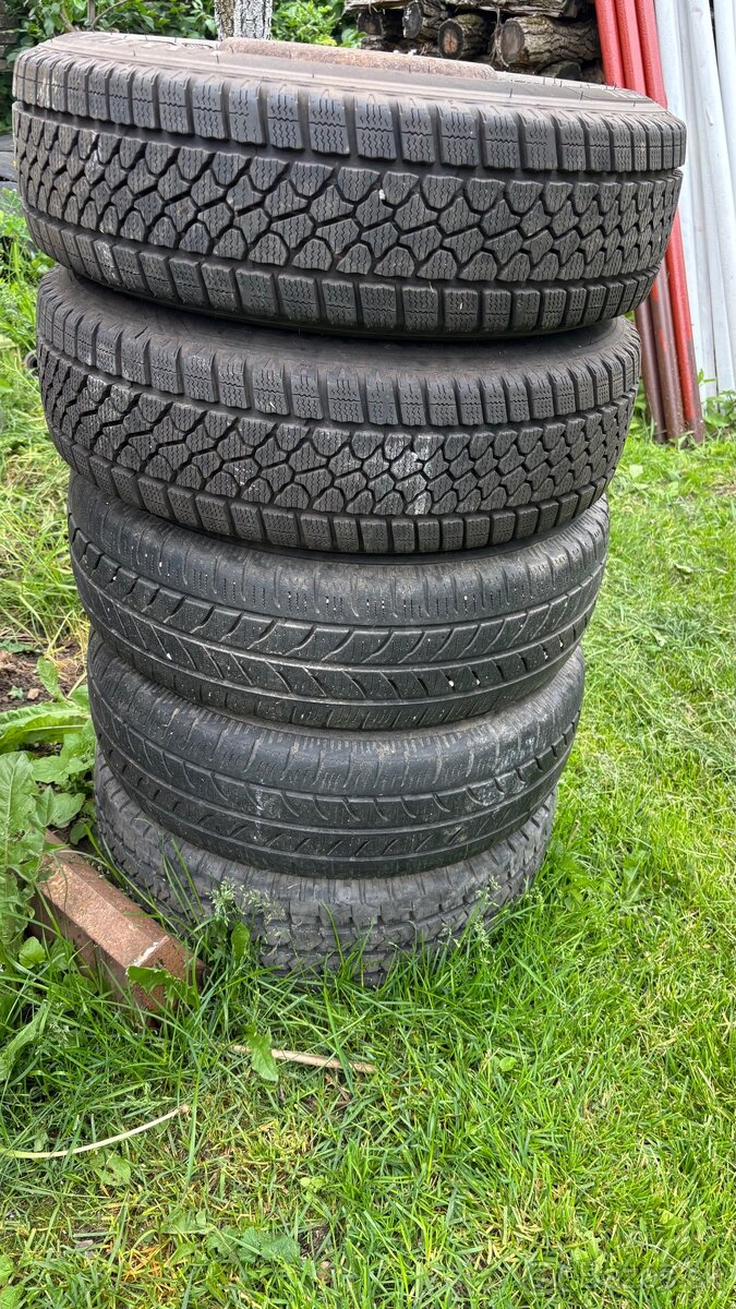 Predám pneu+ disky Fiat ducato / Peugeot boxer/ Citroën