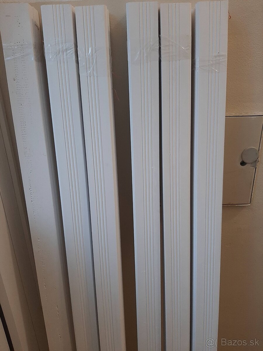 štukatérke lišty zo sadry 1,5m šírka 7cm, hrúbka 18 mm