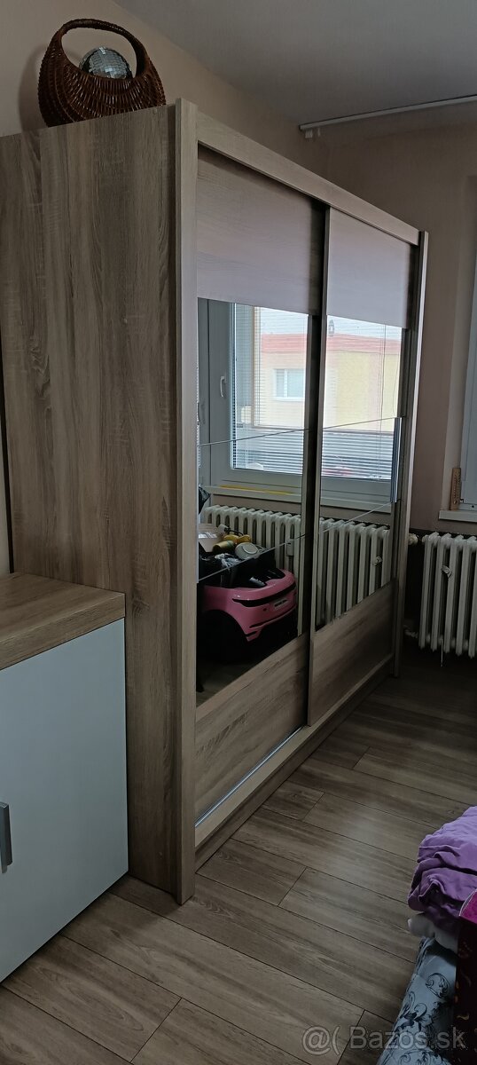 Predám skriňu