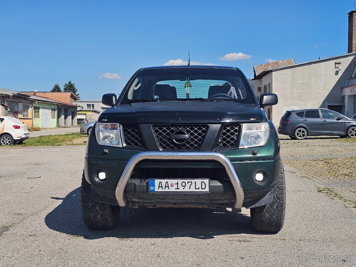 D40 NAVARA