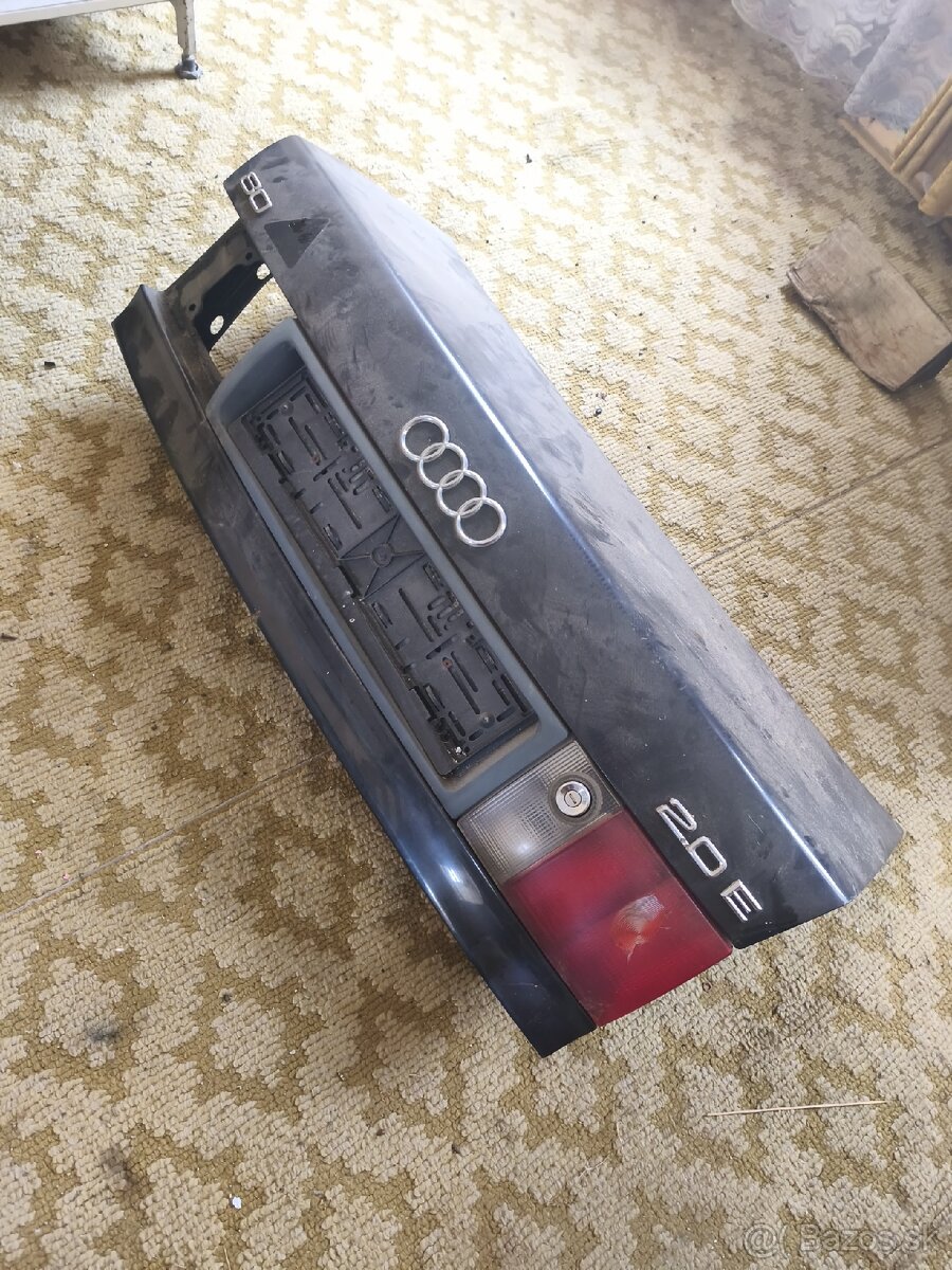 Audi 80