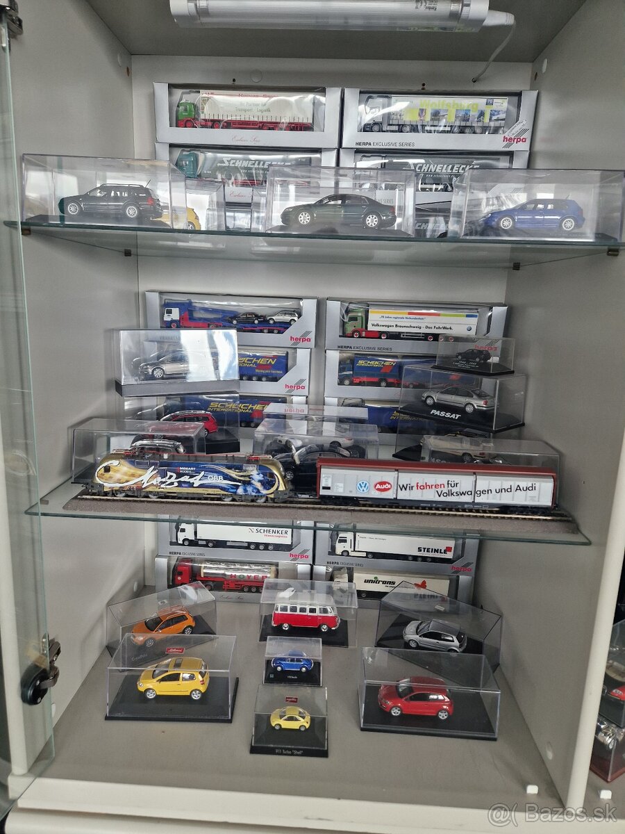 Predam zbierku modelov aut koncernu VW M 1:43
