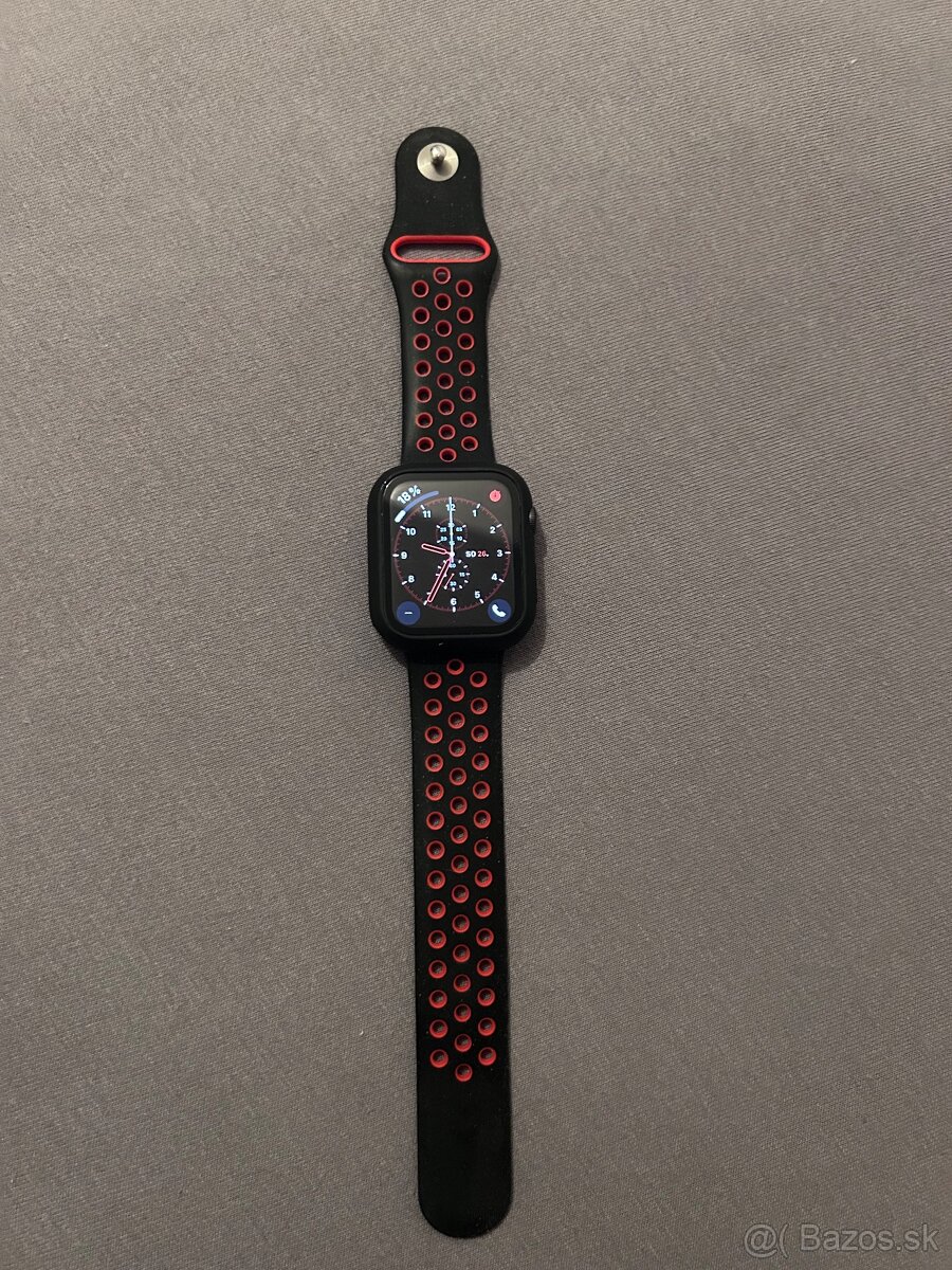 Apple Watch SE 44mm
