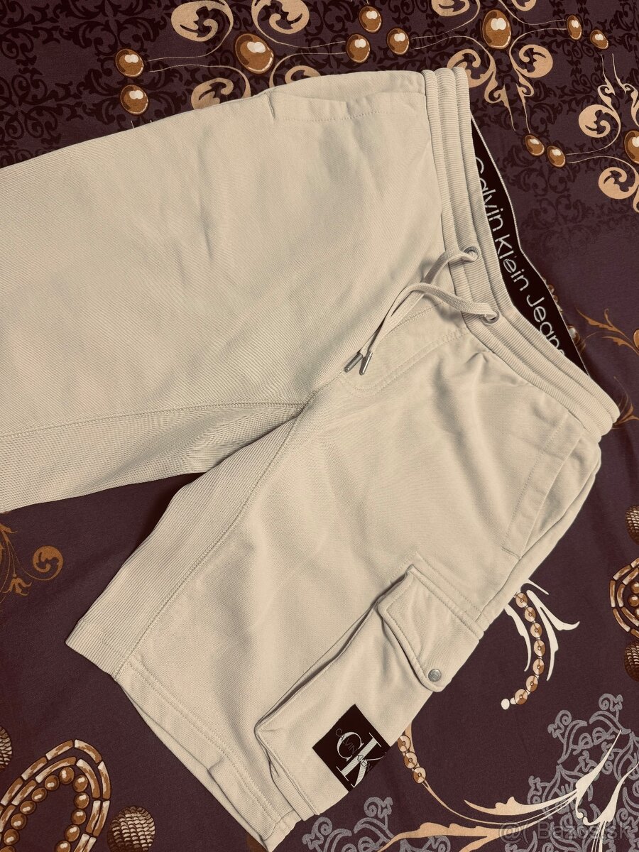 Calvin Klein, pánske šortky