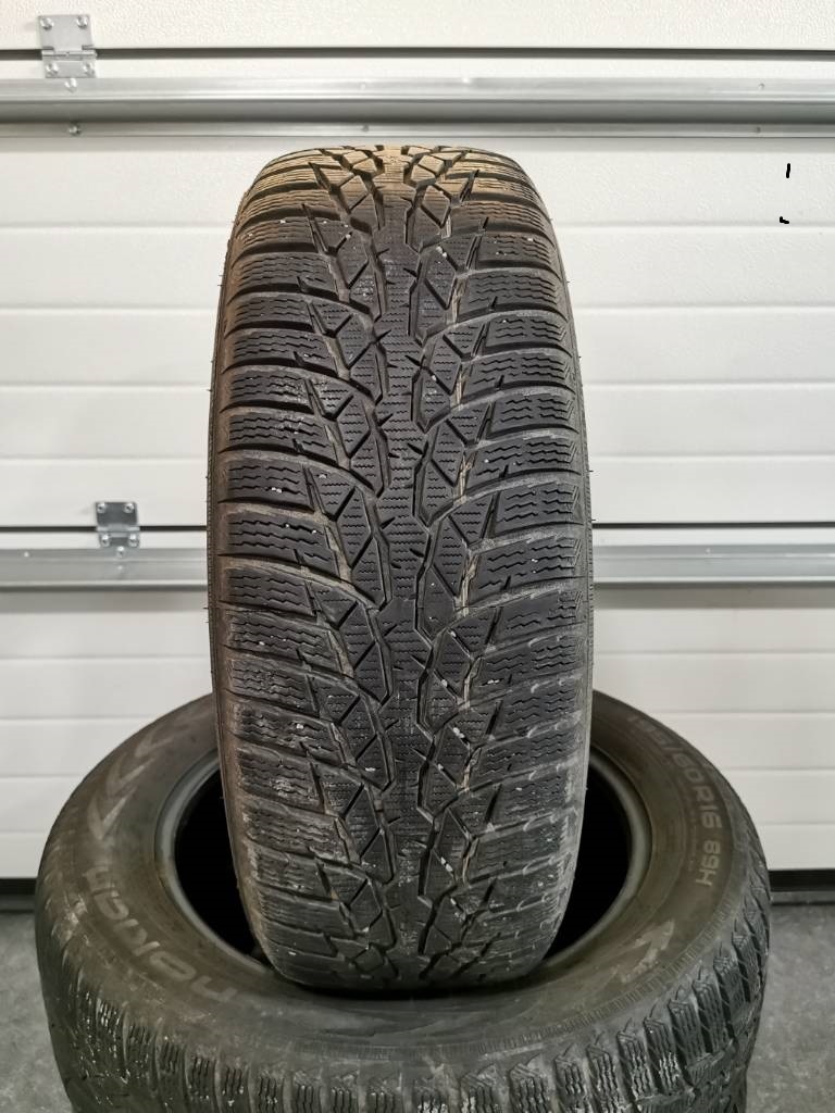 Nokian 195/60 R16 89H zimné pneumatiky