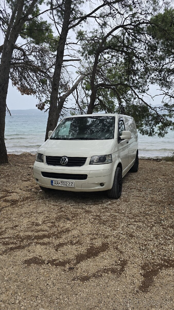 Predam vw transporter T5 1.9 tdi