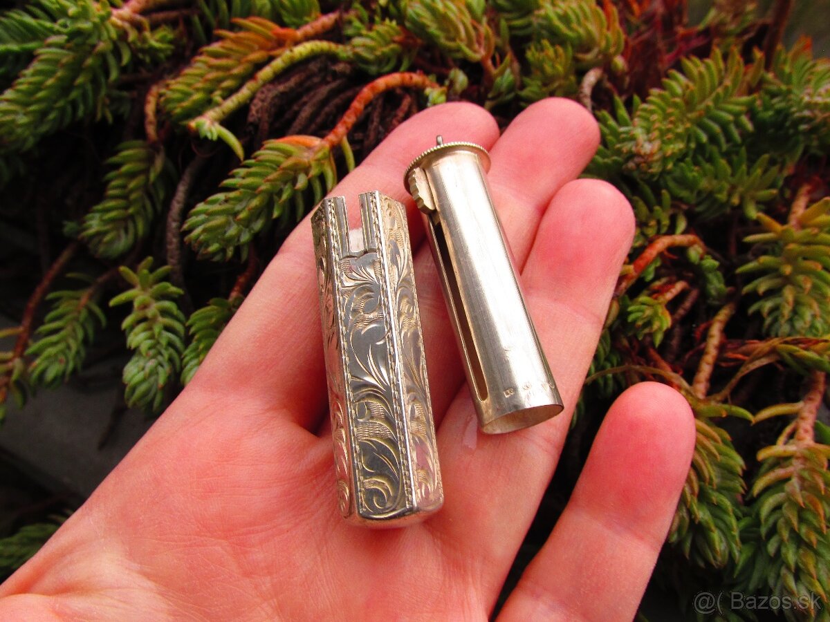 Staré strieborné púzdro na rúž, Ag 900