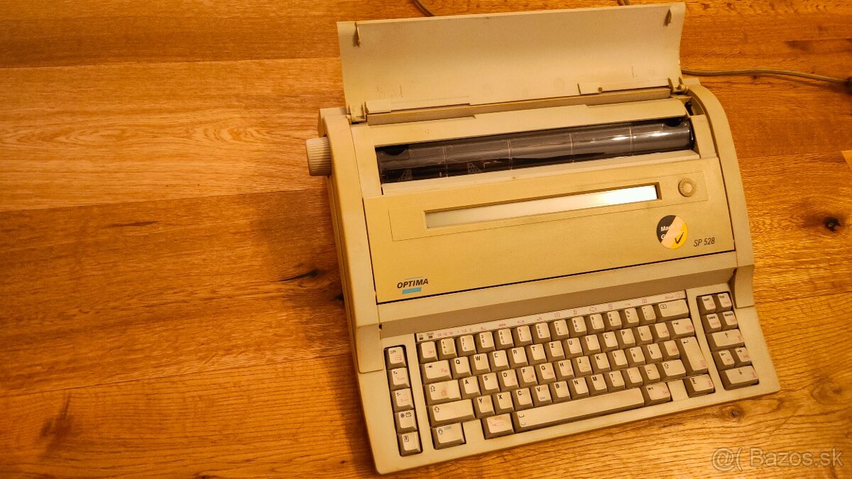 Elektronický písací stroj