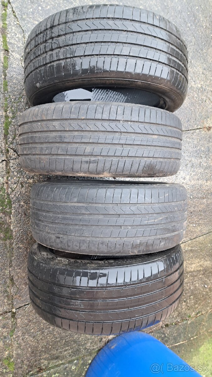 225/50R17 Hankook