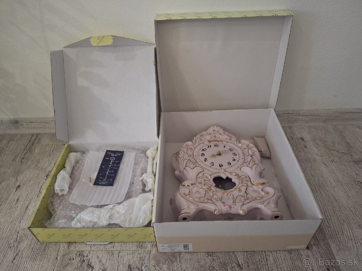 Leander ružový pozlátený porcelánový set