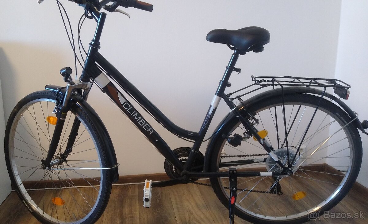 Dámsky trekingový bicykel, rám 18", 7x3 rýchlostí