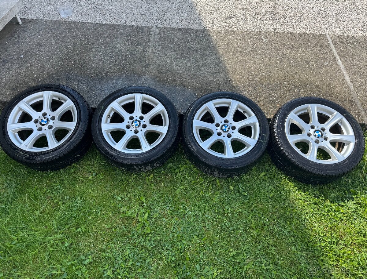 Hliníkové disky BMW 3 R17 so zimnými pneu