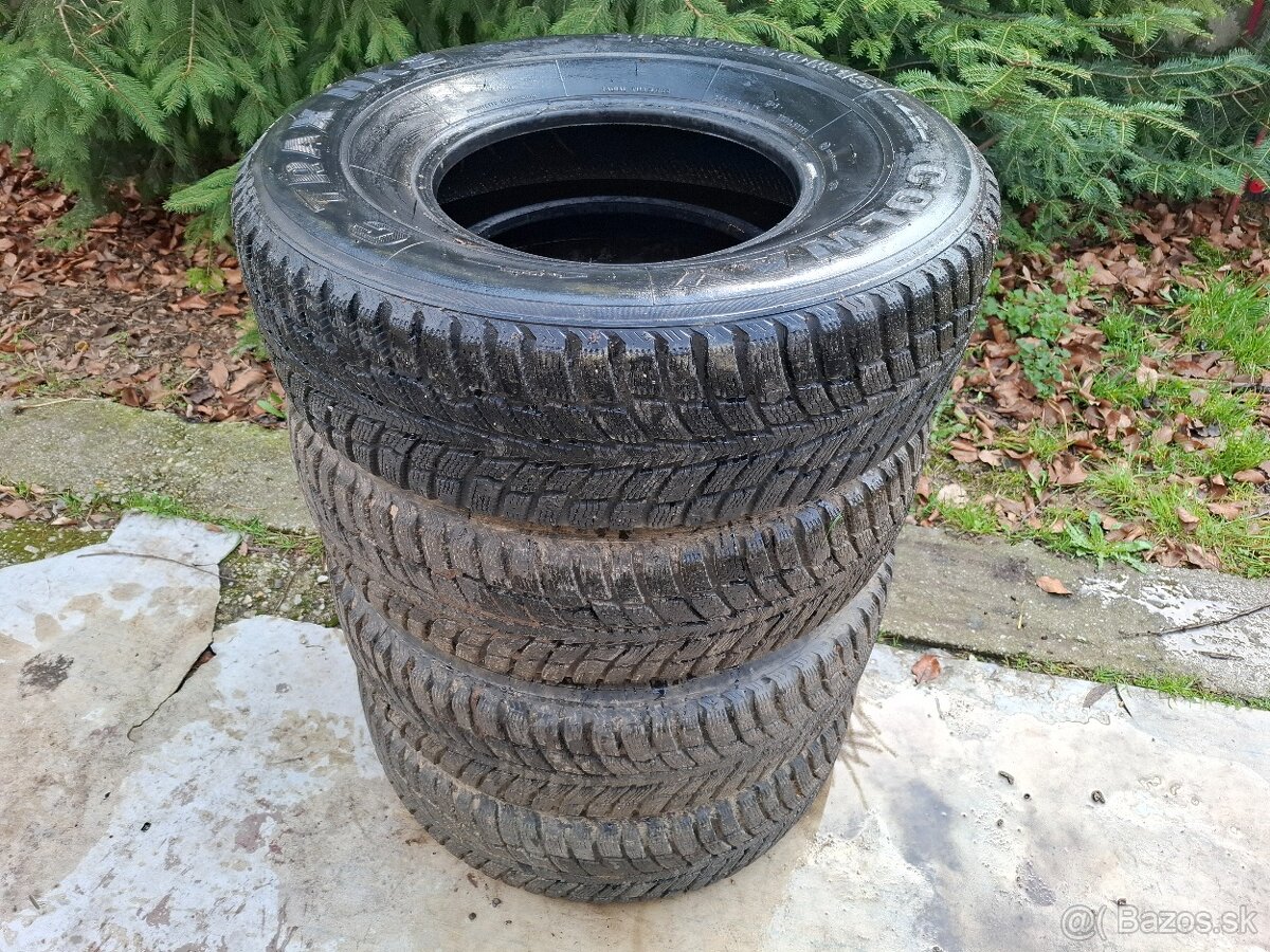 31x10.50 R15 7-8mm 60eur všetky