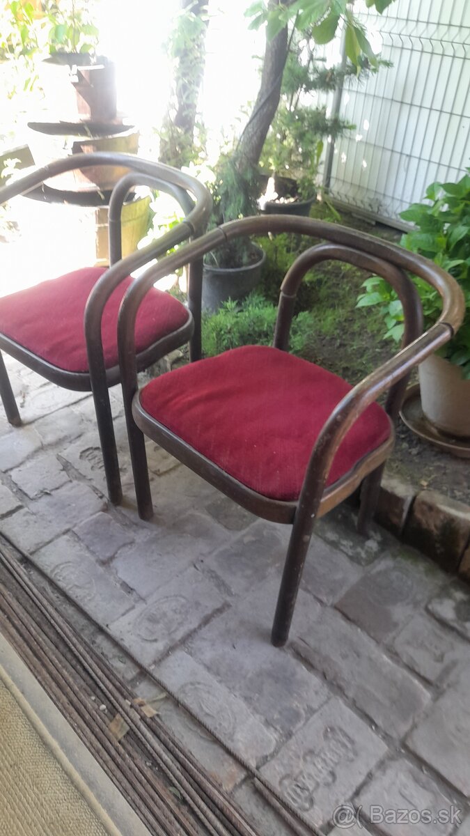 Polokreslá A.Šuman 2kusy/100eur