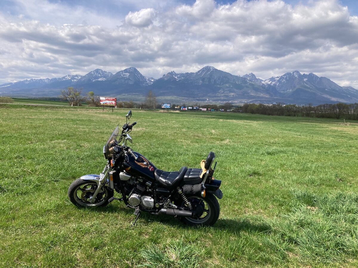 Honda VF750 Magna 1988