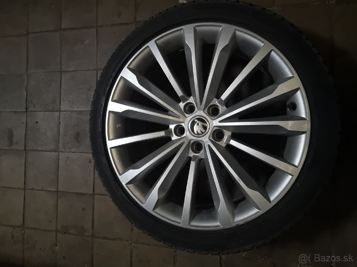 Skoda Phoenix Trinity 5x112 R19 zimné pneu