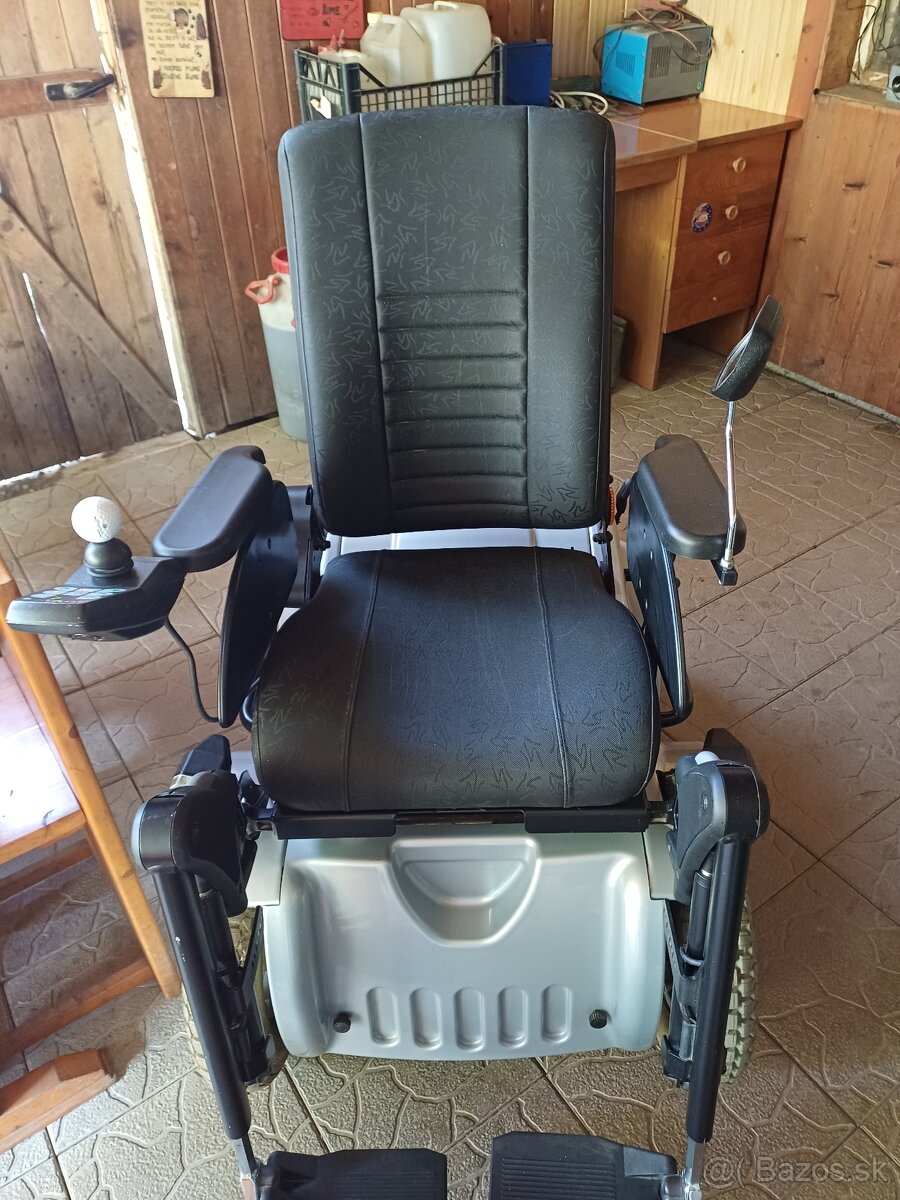 Elektrický invalidný vozík Invacare g50