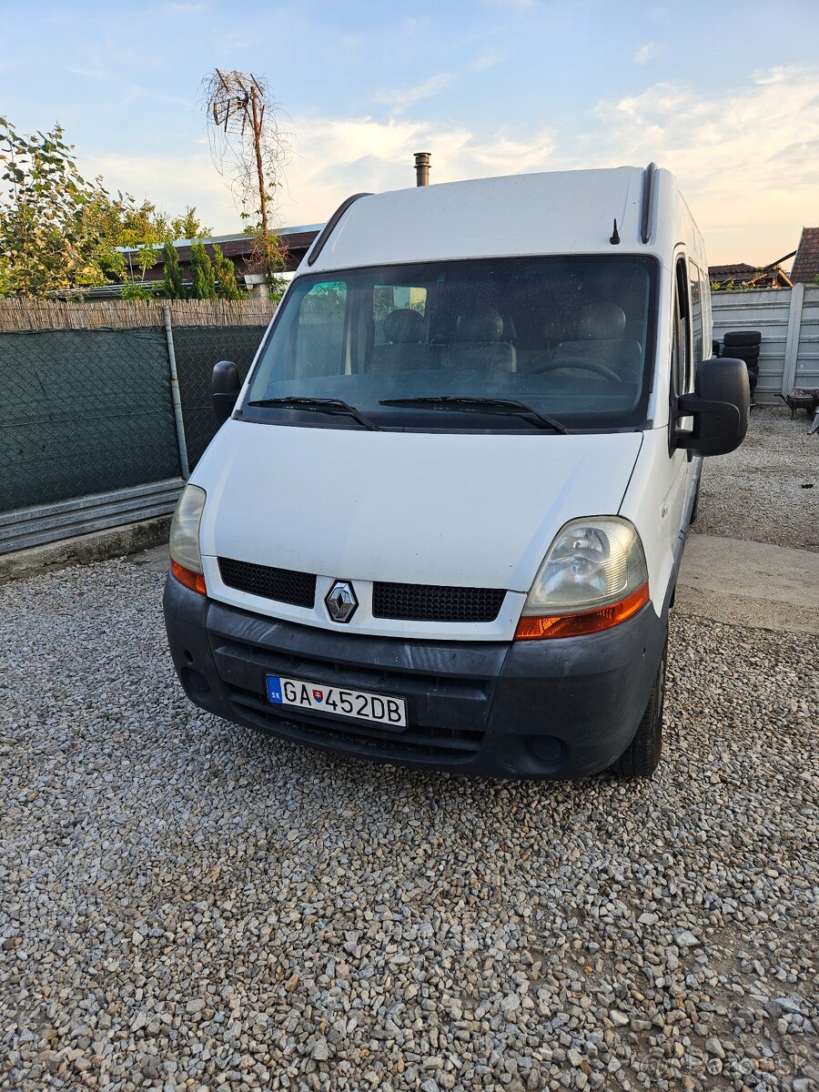 Predám Renault master 2.5 dci.84kw.rv 2005.