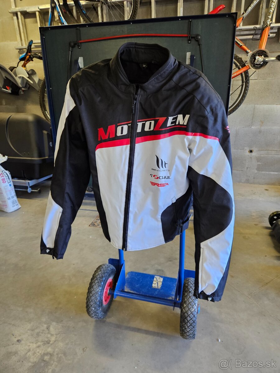 Moto bunda