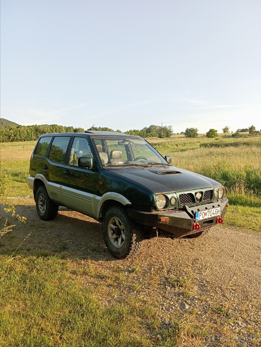 Nissan Terrano 2