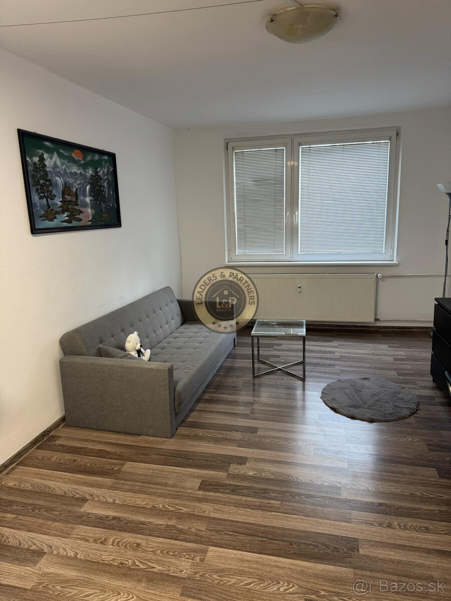 Na prenájom 2-izbový byt v Trnave na A. Kubinu