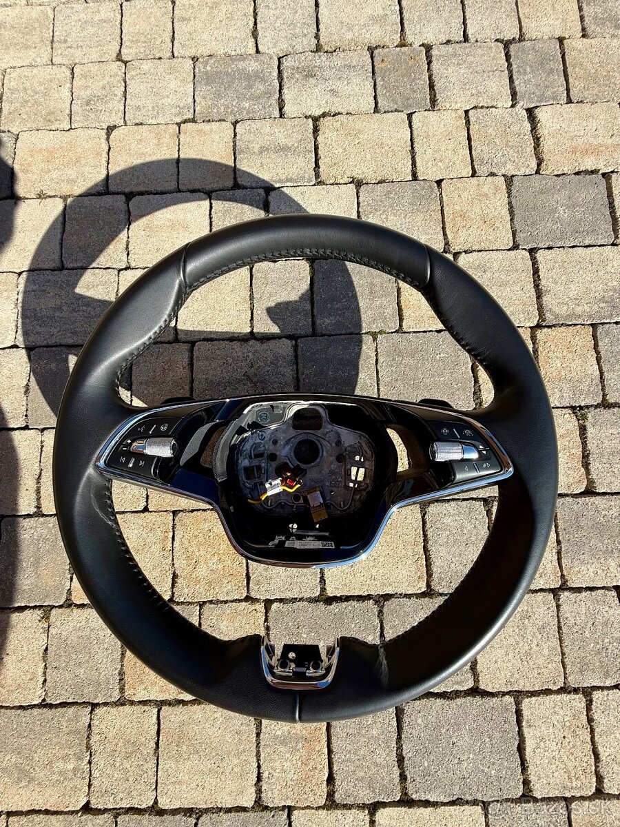 Volant Škoda Superb III