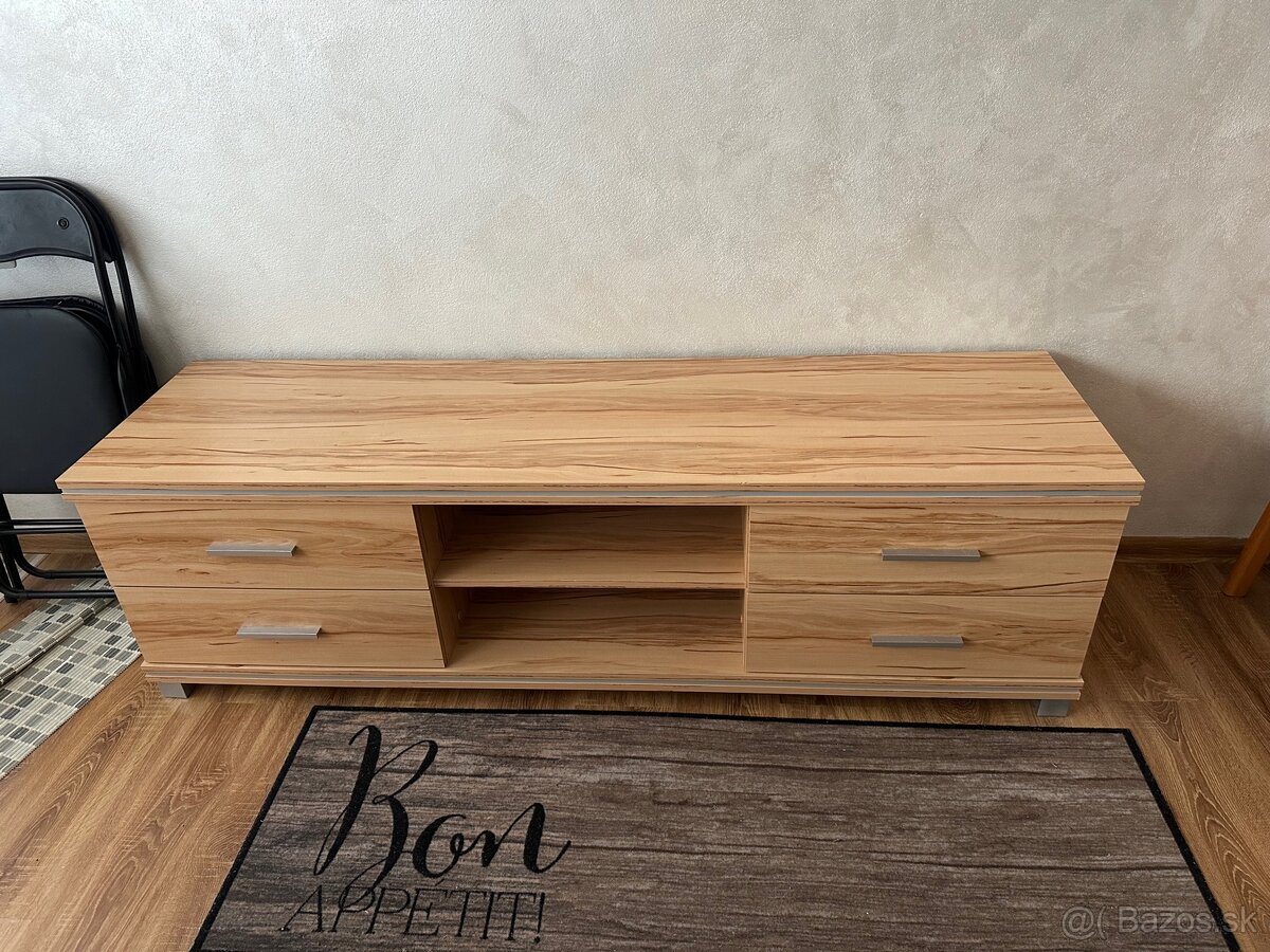 TV stolík