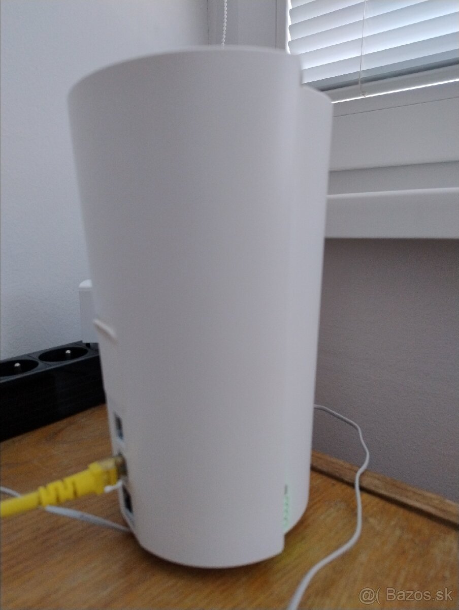 5G WiFi router Deco