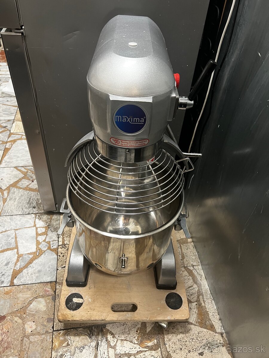Novy planetarny mixer MAXIMA 30l