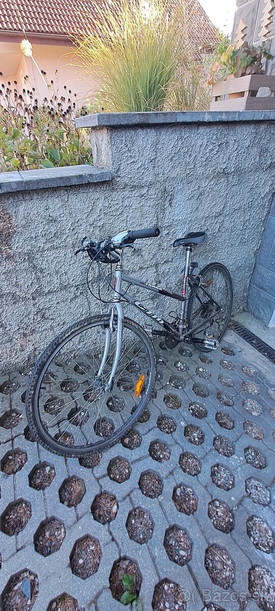 Damsky CTM bicykel