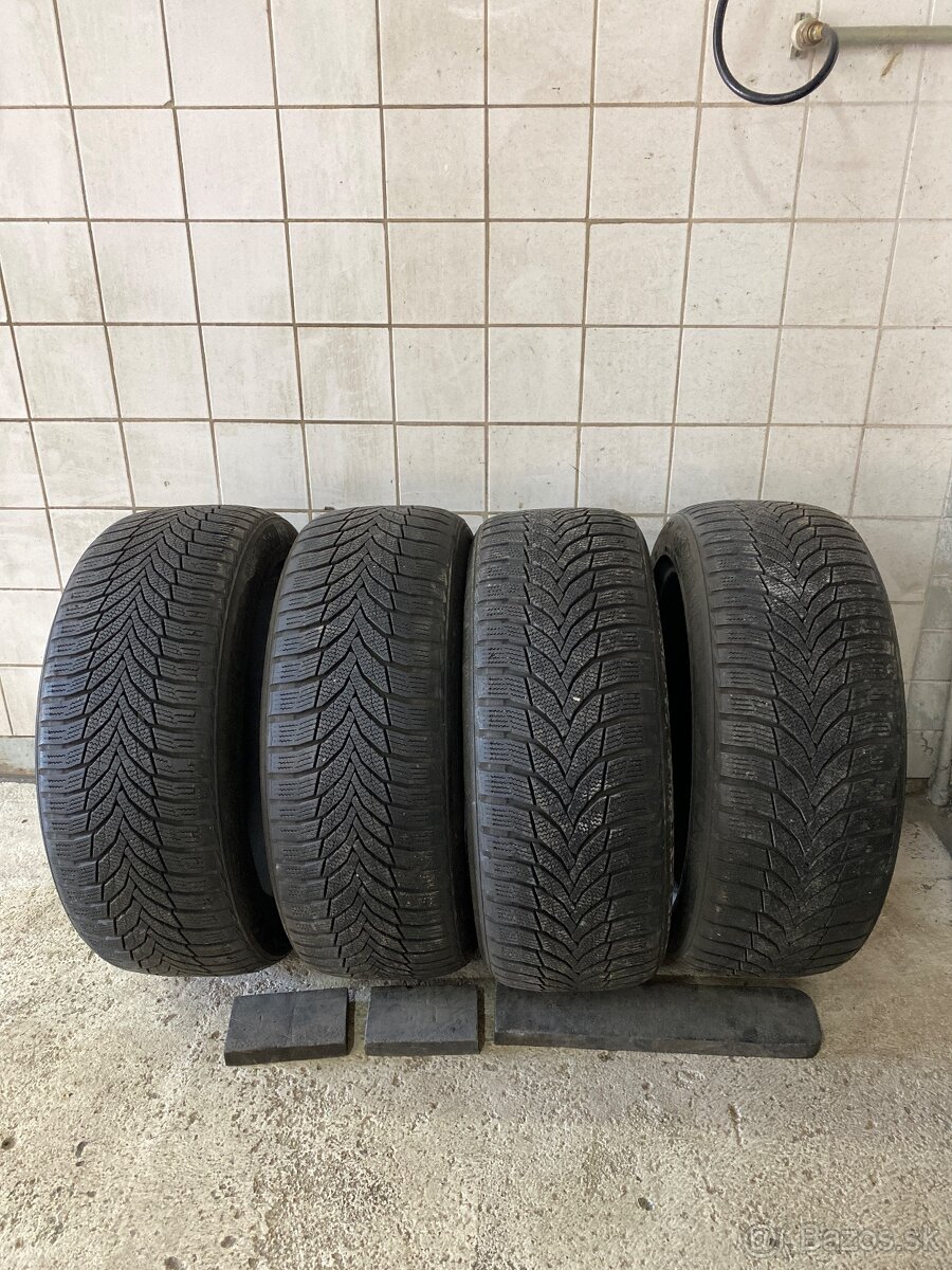 Zimne pneu 225/50R18