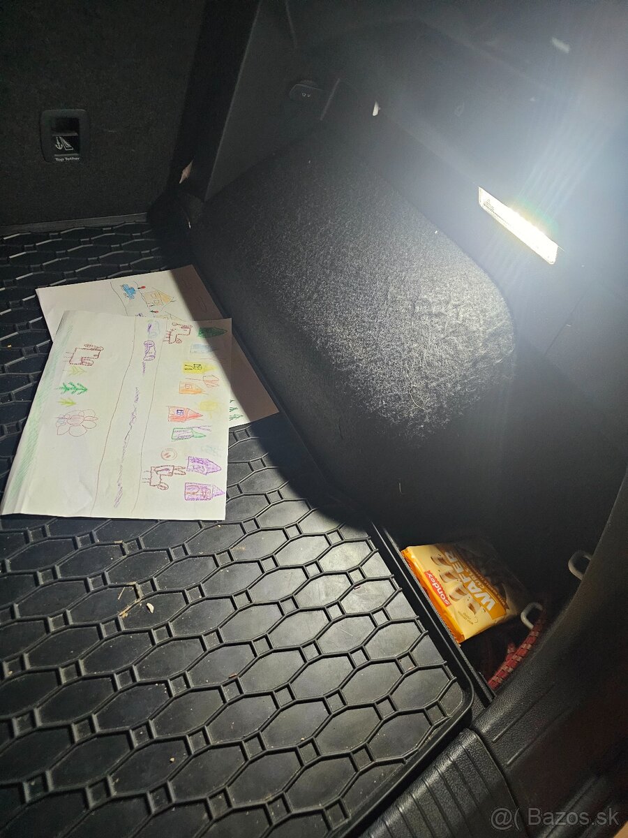 osvetlenie kufra golf 7 tiguan 2