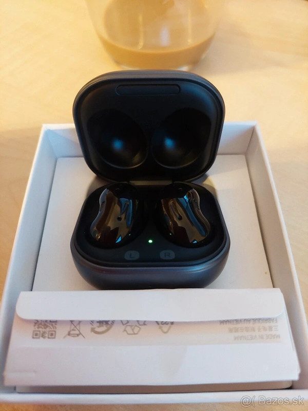 Slúchadlá Samsung Galaxy Buds Live