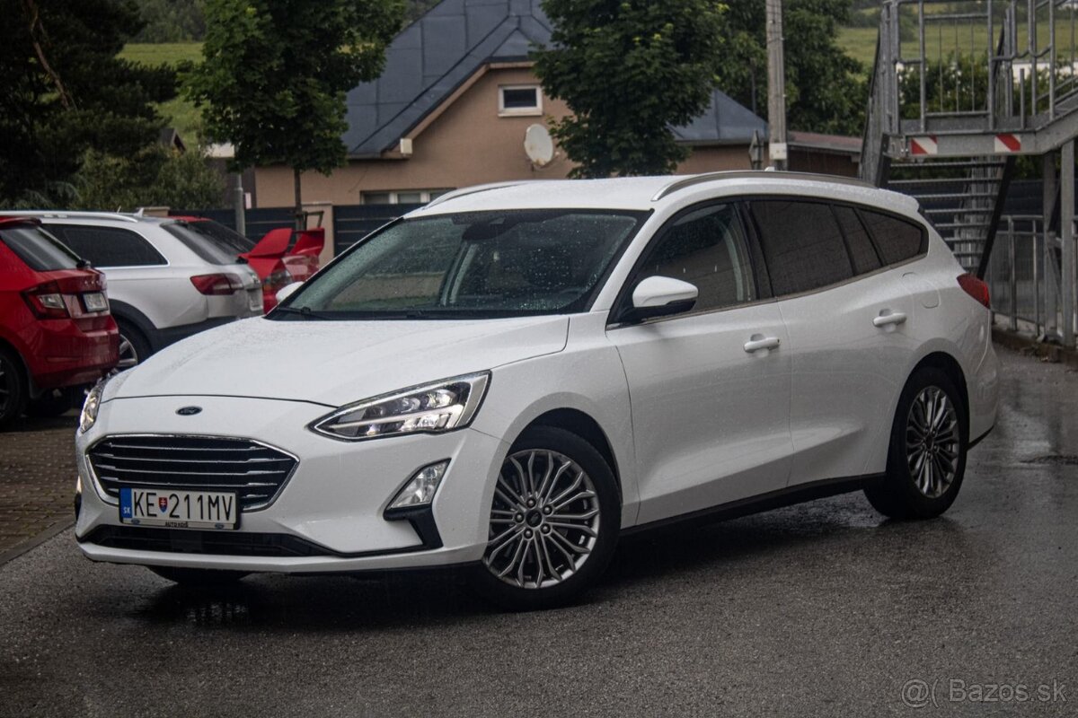 Ford Focus 1.5 EcoBoost Titanium - AJ NA SPLÁTKY
