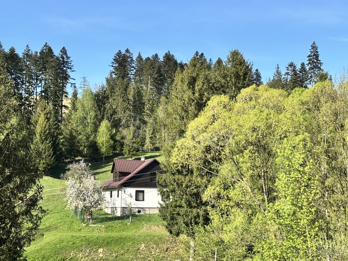 Na predaj - Čarovný dom na vŕšku pre čarovný domov…