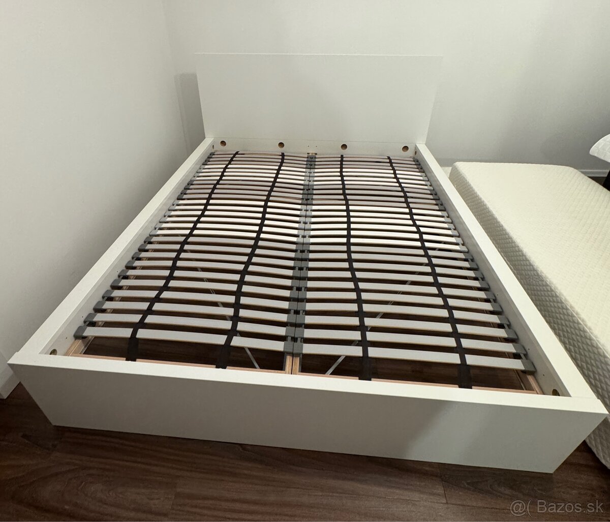 Posteľ MALM (IKEA) 160x200 + matrace + rošty