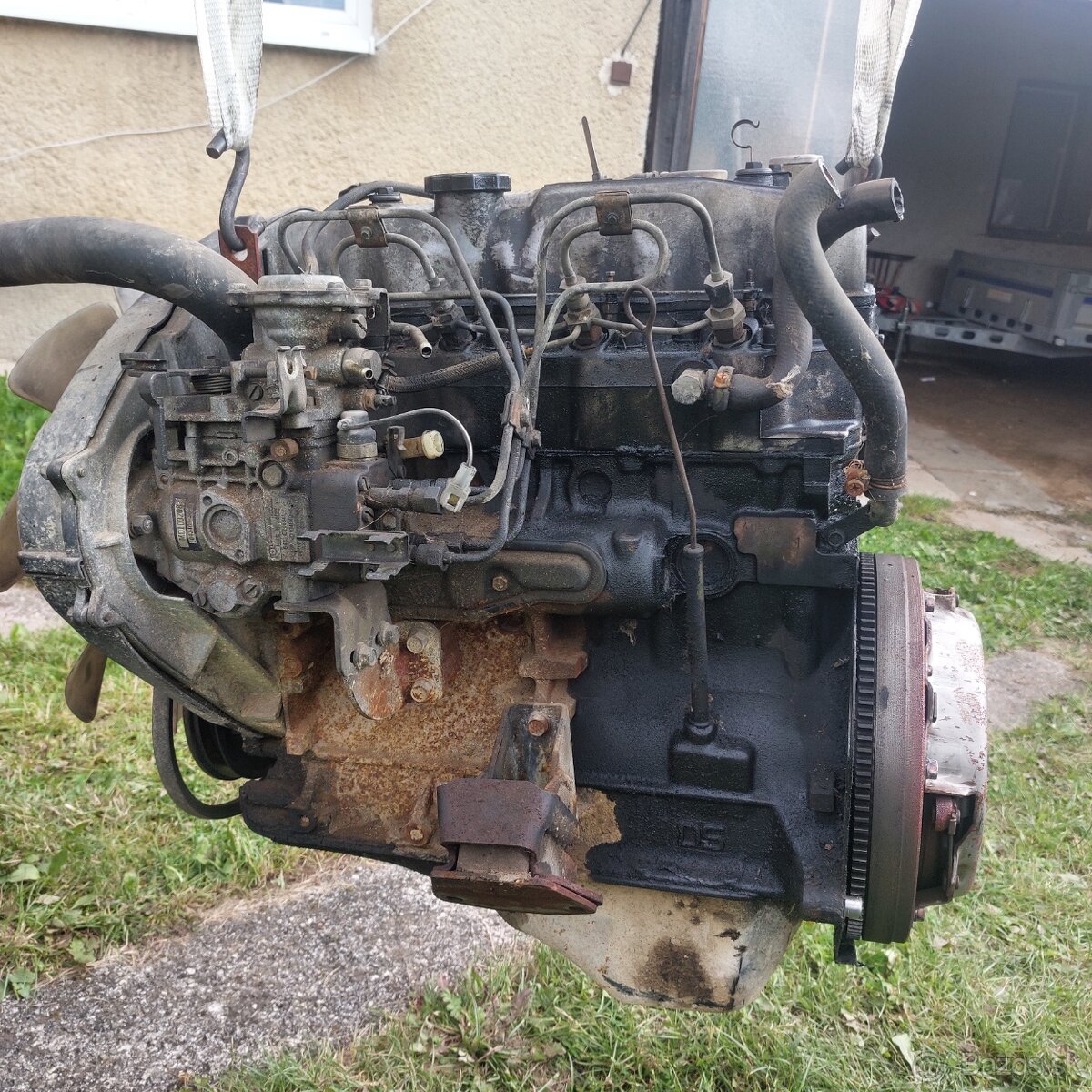 Motor mitsubishi pajero 1 2.5td kód 4D56