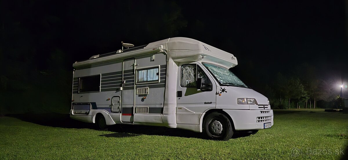 Autokaravan Peugeot Boxer 2,5TDi