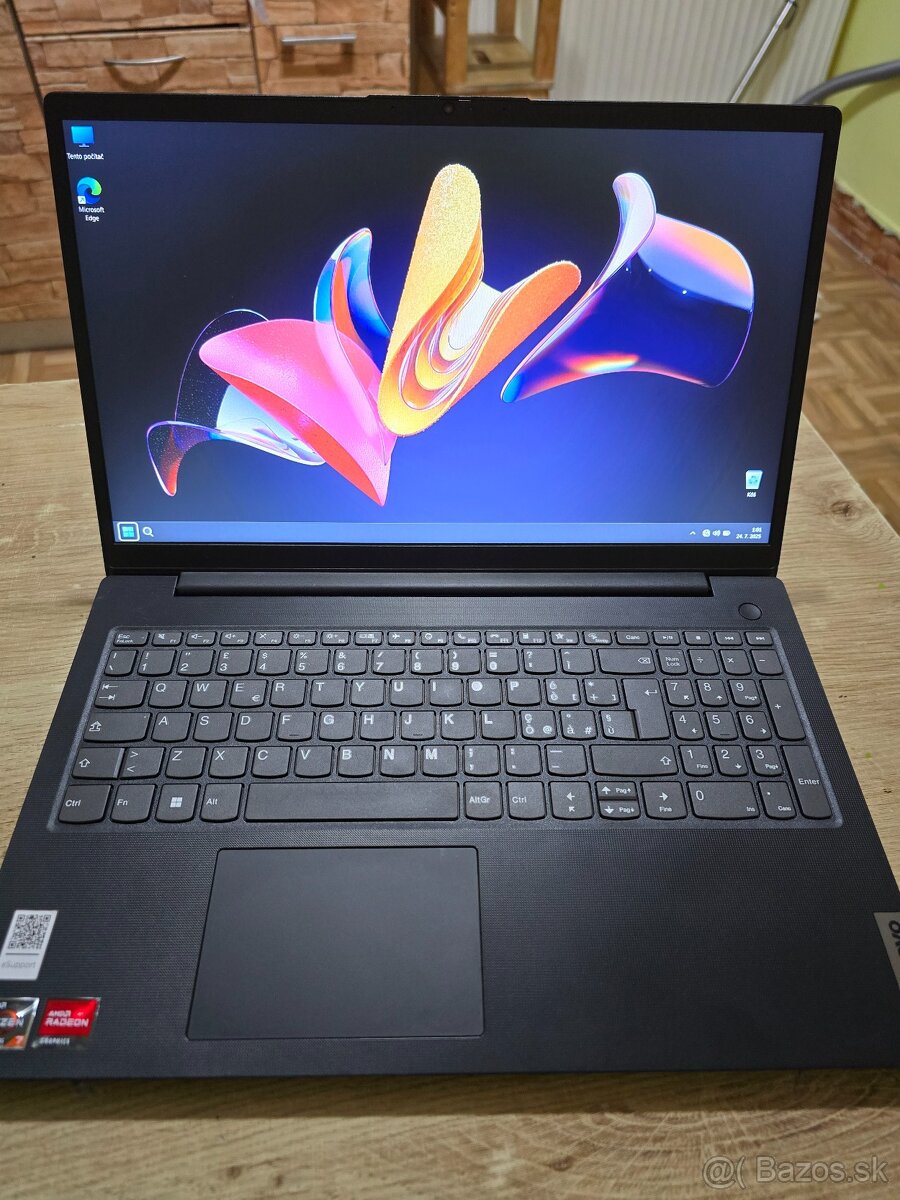 Lenovo V15 G2 so 16 gb ram 1000gb ssd diskom a ryzen 7 proce