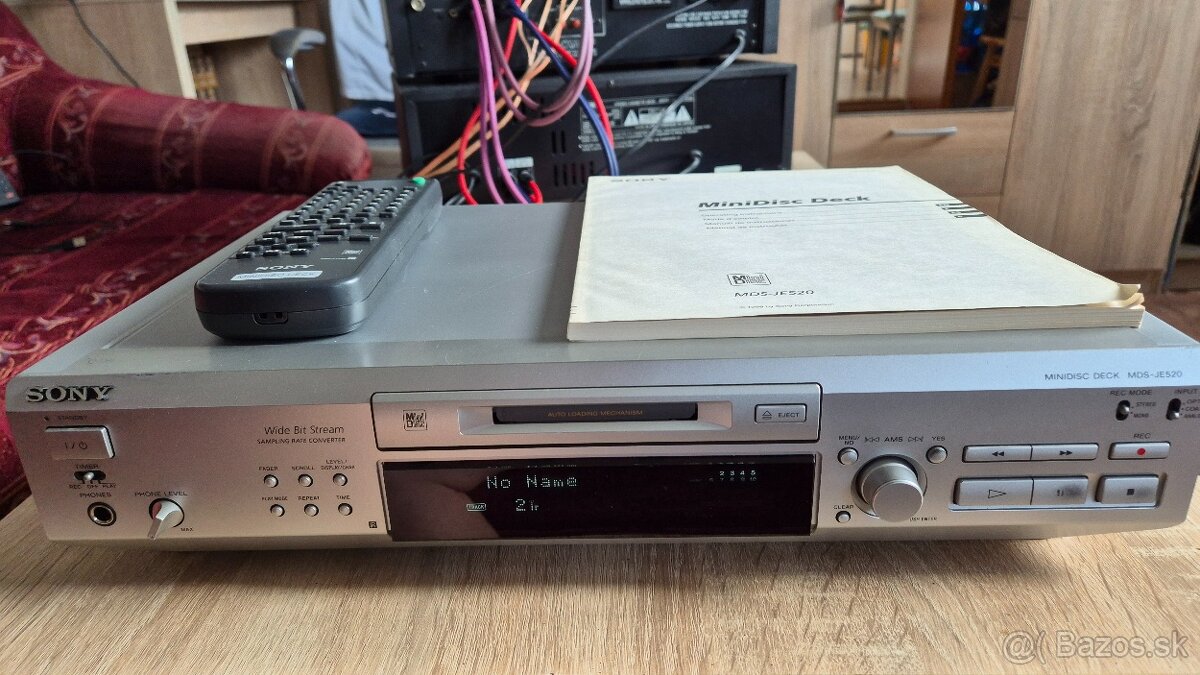 SONY MDS JE 520 made in Japan 1998