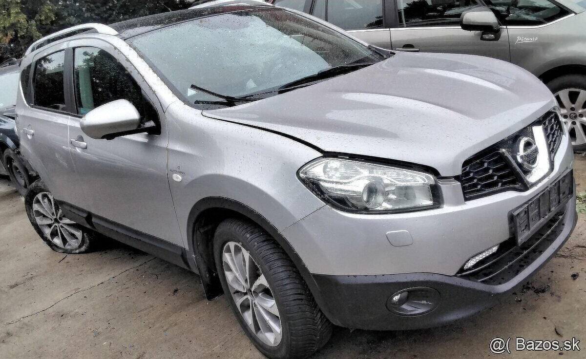 Nissan Qashqai 2.0i 2013 predám MOTOR MR20, kapota, MOTOR MR
