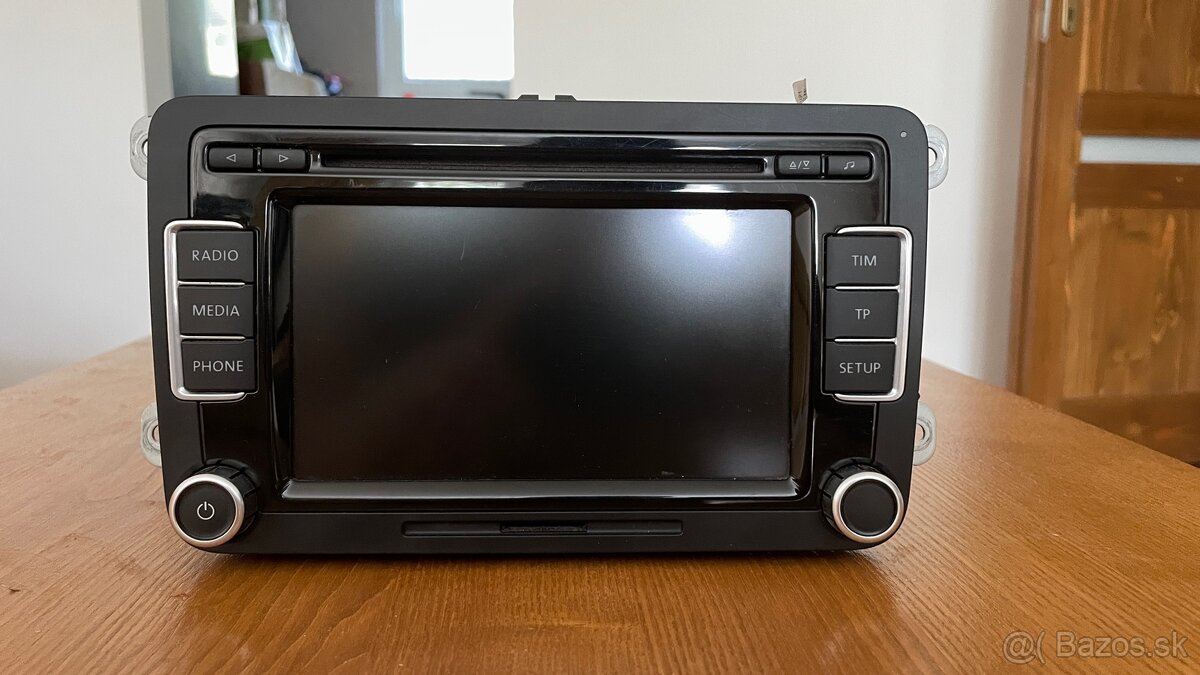 VW autorádio RNS 315 – Navigácia, Bluetooth, Media, SD, CD
